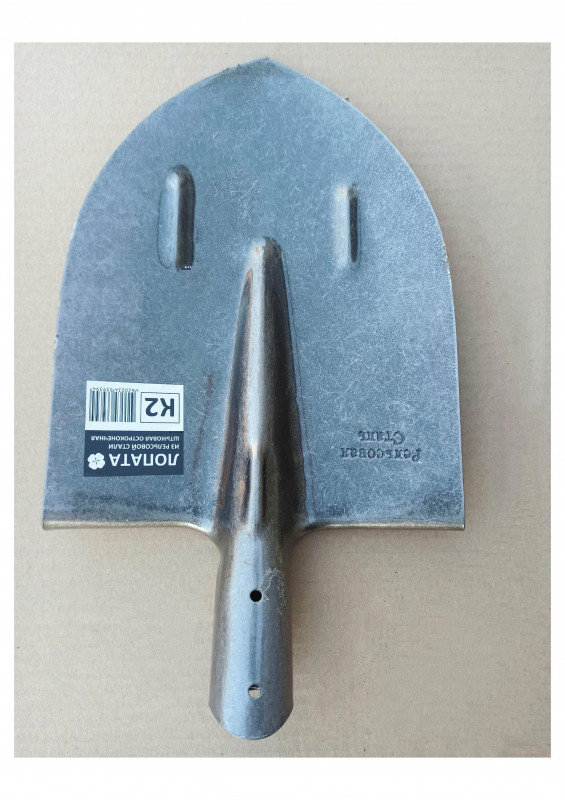 Лопата штыковая из рельсовой стали с ребрами жесткости