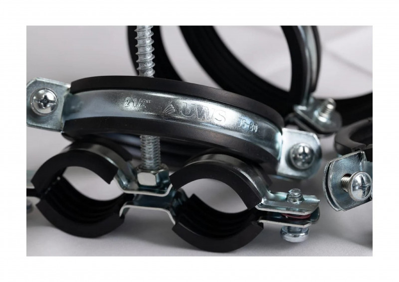 Хомут сантехнический с гайкой 3/4" 25-30мм М8